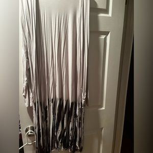 Grey and black duster